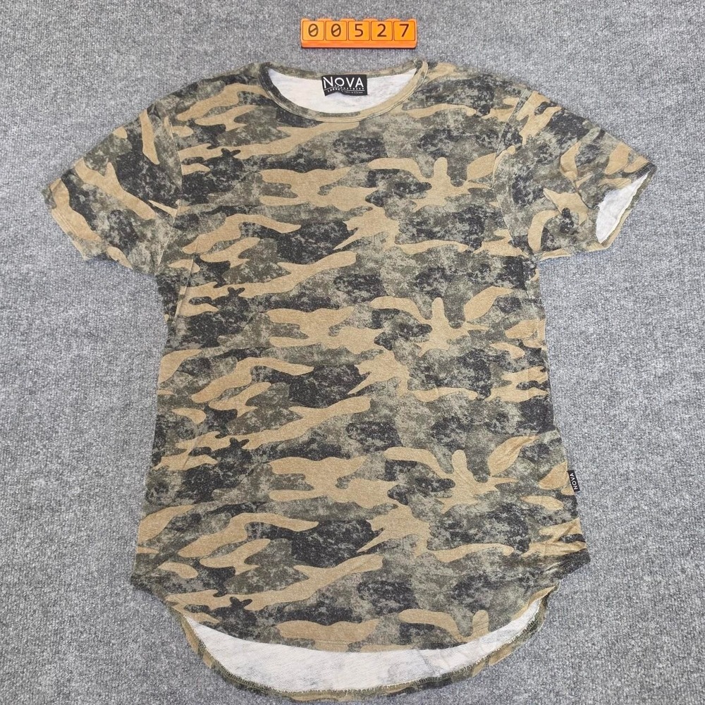 Nova Camo T-Shirt Size Large